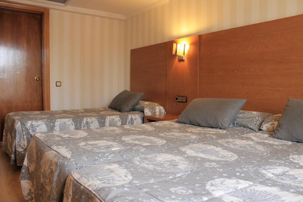 Ramblas Hotel Barcelona Kültér fotó