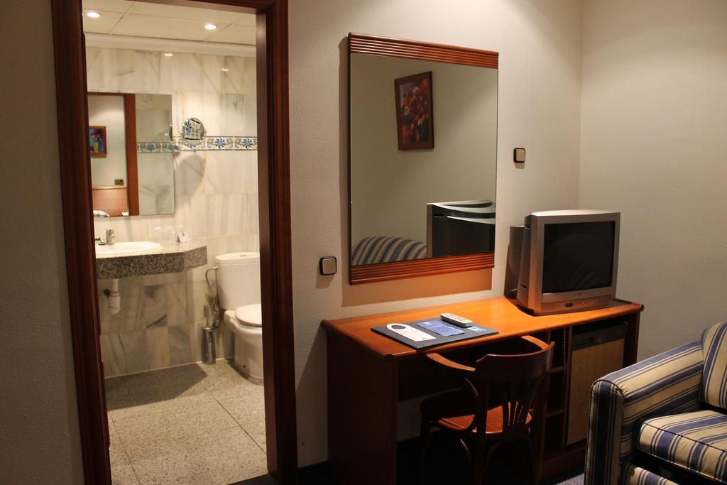 Ramblas Hotel Barcelona Kültér fotó